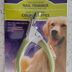 Brand new Safari pet nail clippers.